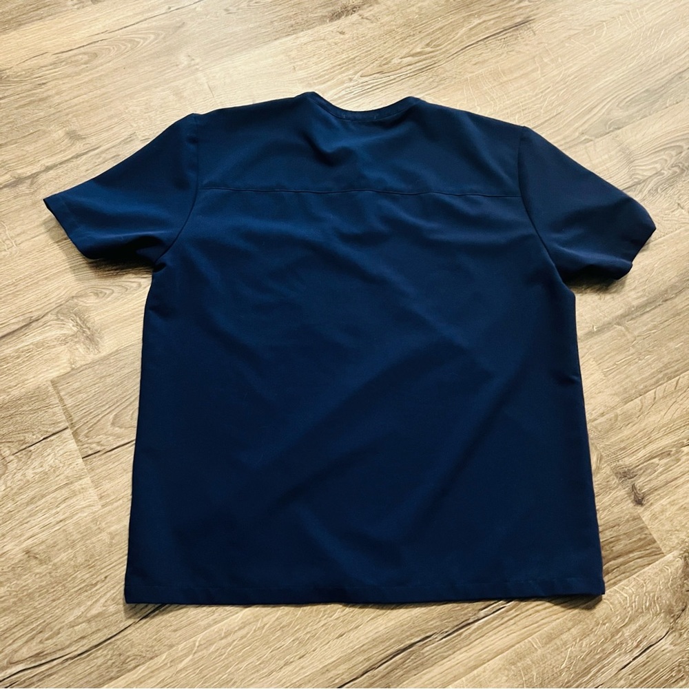 FIGS Corfield Henley Scrub Top Size XL Navy Blue Technical Collection Medical - Picture 11 of 11
